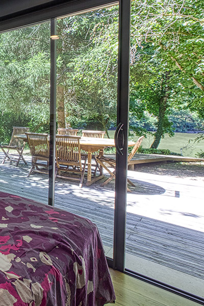 Gite fil de l'eau terrasse